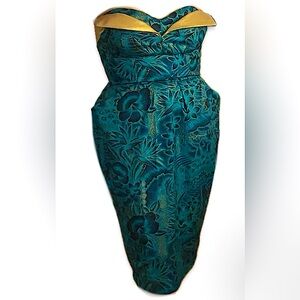 Tropical dress 🌺 Vintage Hawaiian fabric